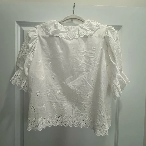 New fun lace top - Picture 2 of 10